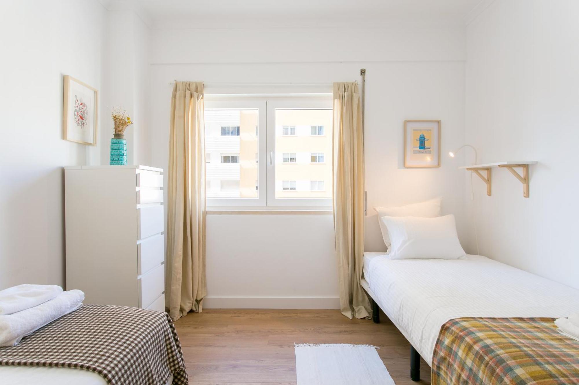 Apartamento Central E Confortavel Junto Ao Bairro Da Graca Lisbon Exterior photo